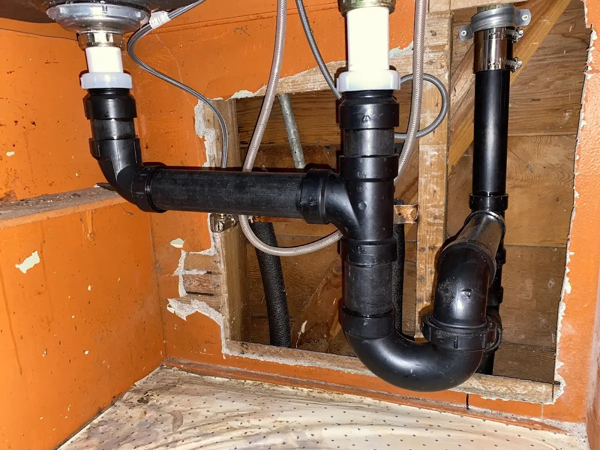 Professional Pipe Bursting equipment and tools on the job in Aberdeen